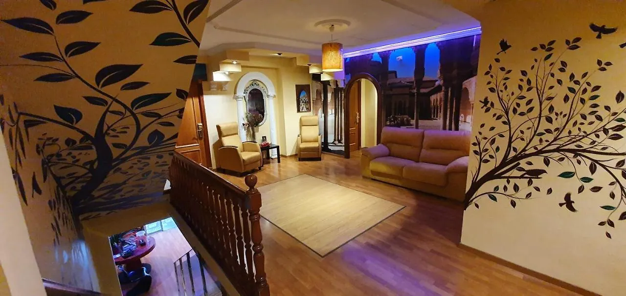 Hotel La Curva Albolote 0*,