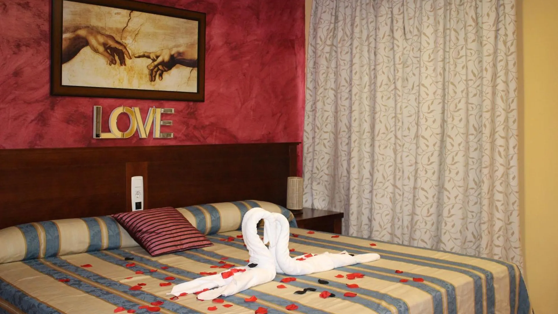 Hotel La Curva Albolote