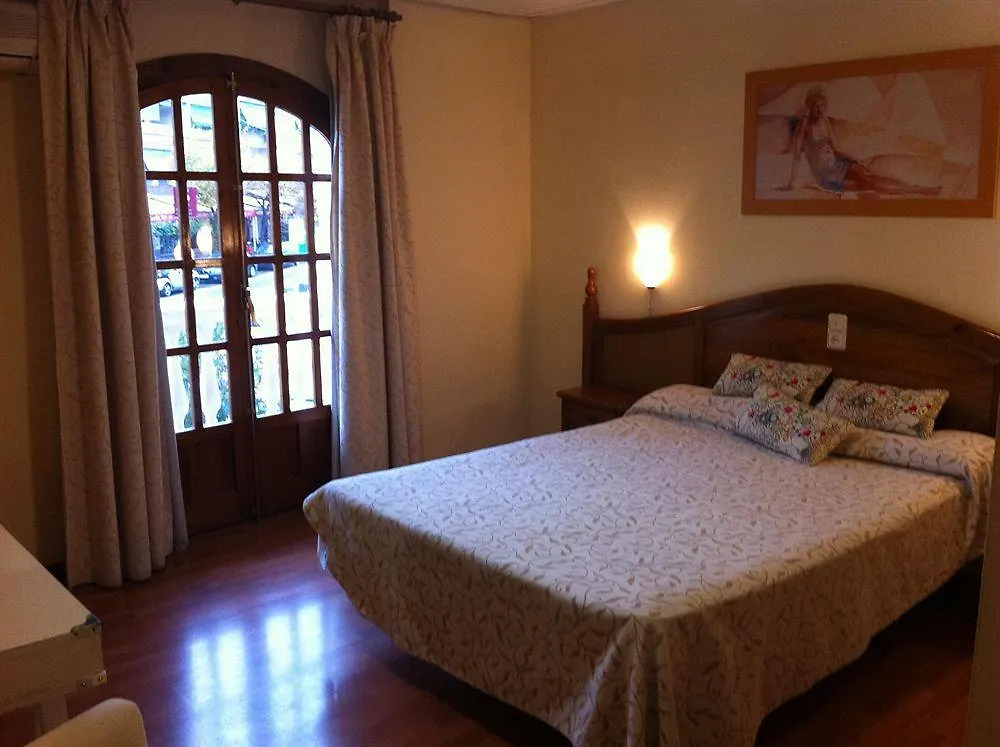 Hotel La Curva Albolote