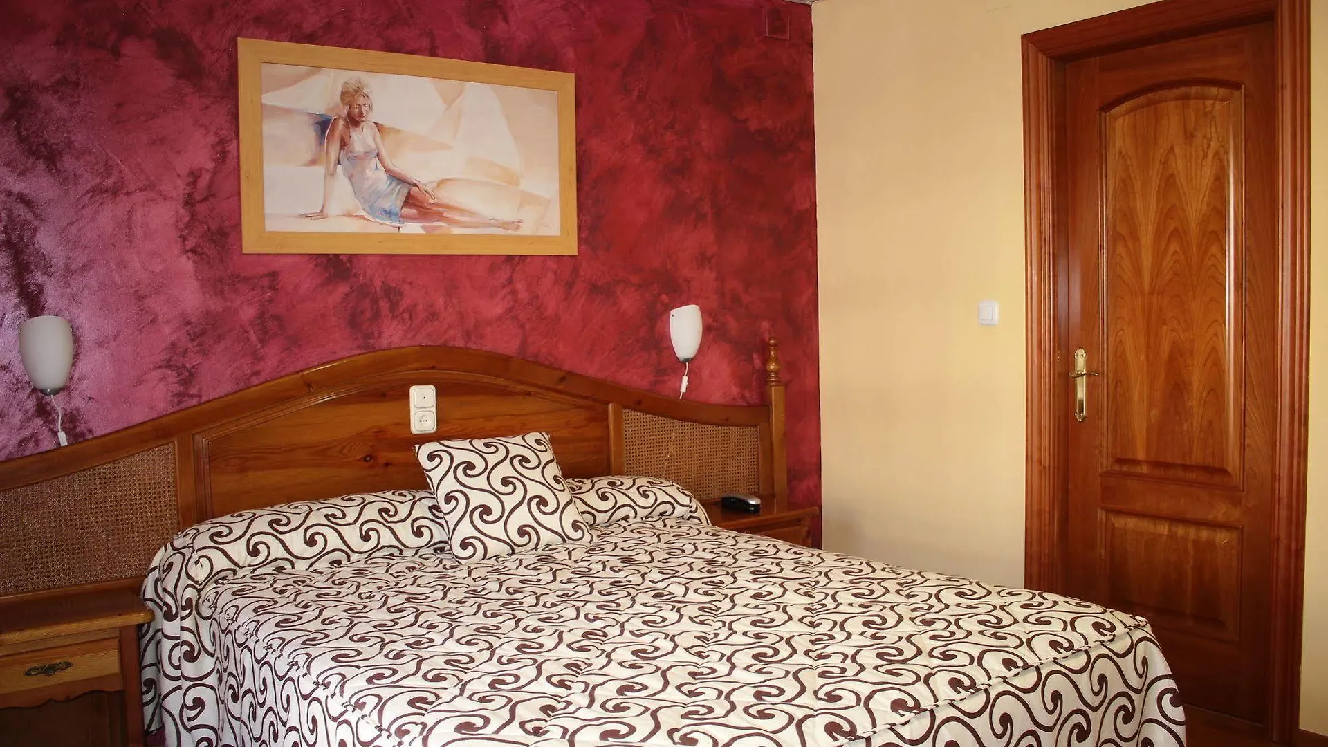 Hotel La Curva Albolote